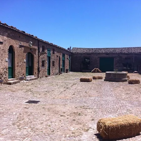Antico Feudo San Giorgio Alloggio per agriturismo Polizzi Generosa
