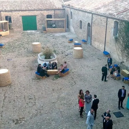 Antico Feudo San Giorgio Lantgård Polizzi Generosa