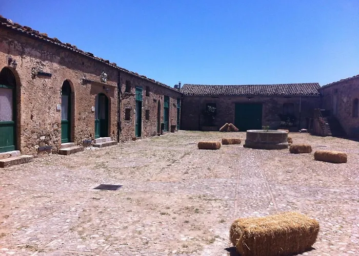 Antico Feudo San Giorgio 农家乐 波利齐杰内罗萨